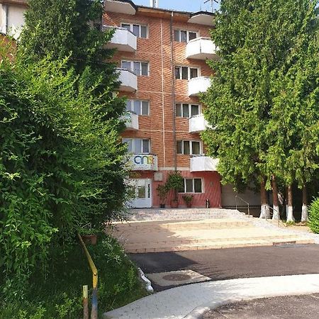 Hostel Stadion Залэу Экстерьер фото